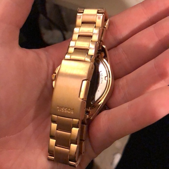 Fossil watch !!